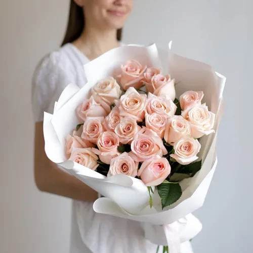 Roses delivery Moscow