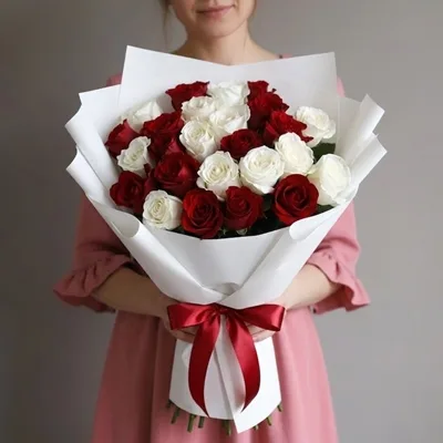 Roses delivery to Russia Moscow