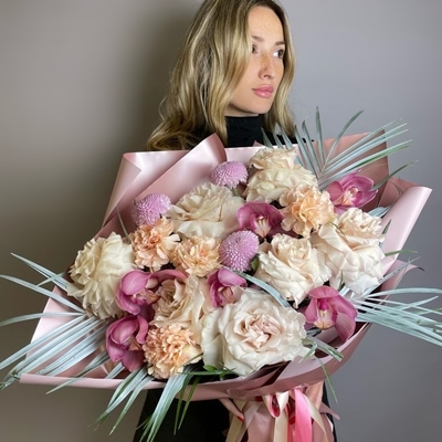 Flower bouquets to Russia