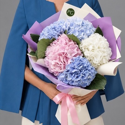 Flower bouquets to Russia
