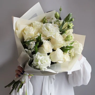 Flower arrangements Russia