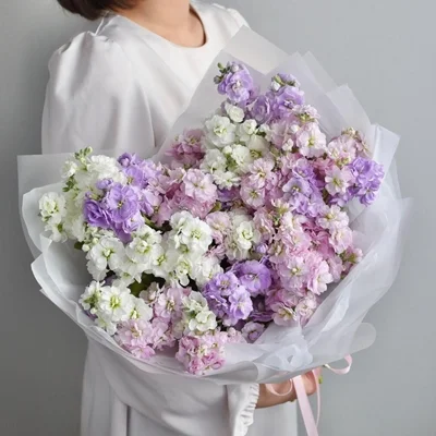 Send flower arrangements Moscow