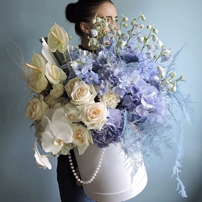 Flowers in box in Moscow