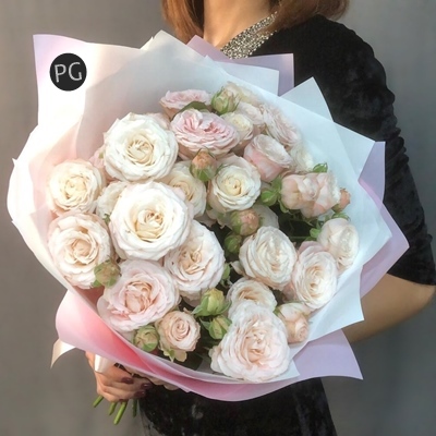 Peonies delivery Russia