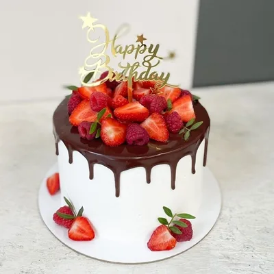 Send birthday cakes to Russia