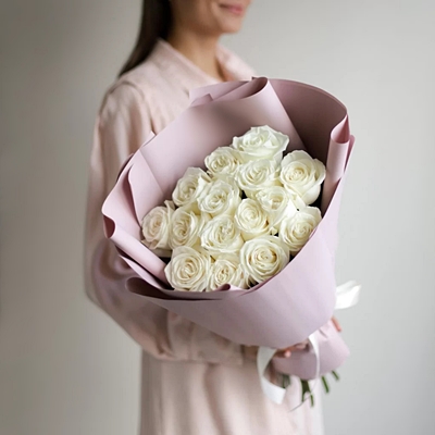 Luxury roses to Russia
