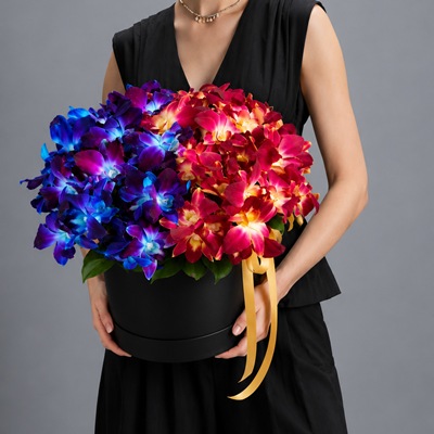 Flowers in box Moscow delivery
