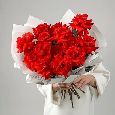 French rose delivery in Moscow