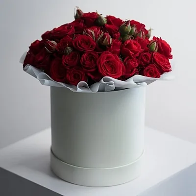 Red roses delivery Moscow