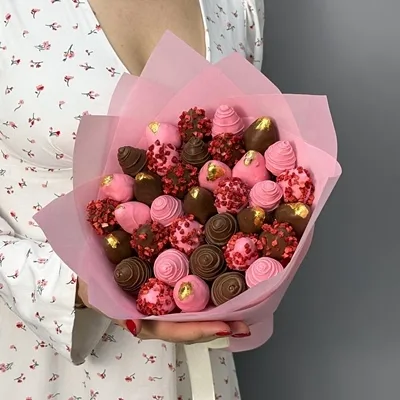Strawberry Bouquets Celesse